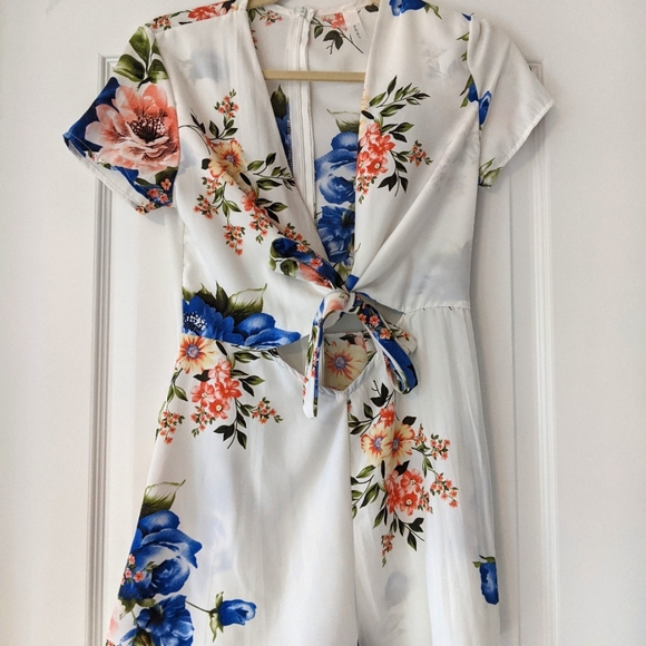 Tie Front Romper - Picture 1 of 3